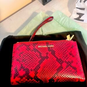 Michael Kors Women's Jet Set Double Zip Wallet Wristlet